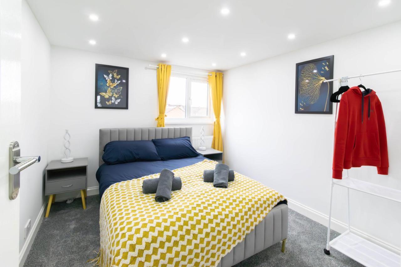 Open Mind Property - 6 Luxury Bedrooms With Free Parking ポーツマス エクステリア 写真