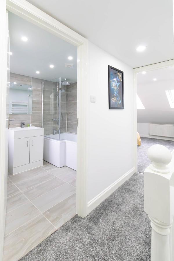 Open Mind Property - 6 Luxury Bedrooms With Free Parking ポーツマス エクステリア 写真